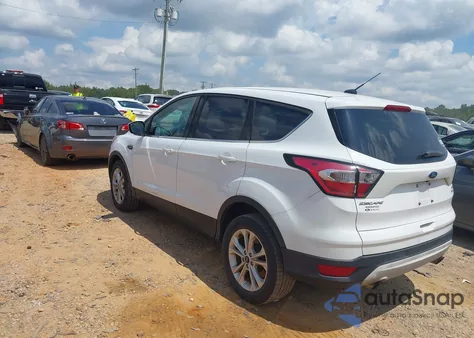 2017 Ford Escape Se z USA, uszkodzony, nr VIN 1FMCU9GD9HUD17077